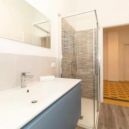 Apartment New! Cit Elegant With Parking *