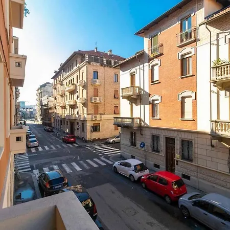 New! Cit Elegant With Parking Turin