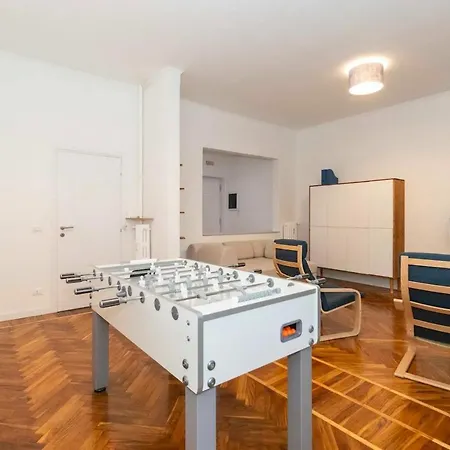 New! Cit Elegant With Parking Appartement