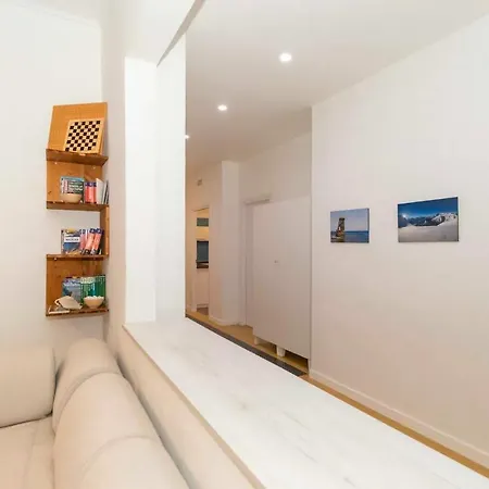 New! Cit Elegant With Parking *